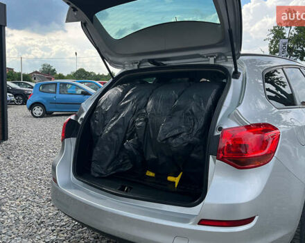 Серый Опель Астра, объемом двигателя 1.69 л и пробегом 243 тыс. км за 7500 $, фото 24 на Automoto.ua