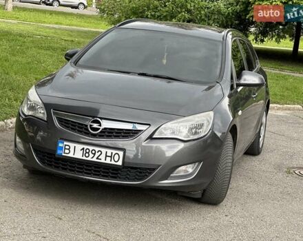 Серый Опель Астра, объемом двигателя 1.3 л и пробегом 220 тыс. км за 7100 $, фото 34 на Automoto.ua