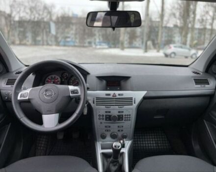 Сірий Опель Астра, об'ємом двигуна 1.6 л та пробігом 187 тис. км за 7400 $, фото 4 на Automoto.ua