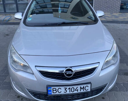 Сірий Опель Астра, об'ємом двигуна 1.7 л та пробігом 245 тис. км за 7000 $, фото 2 на Automoto.ua