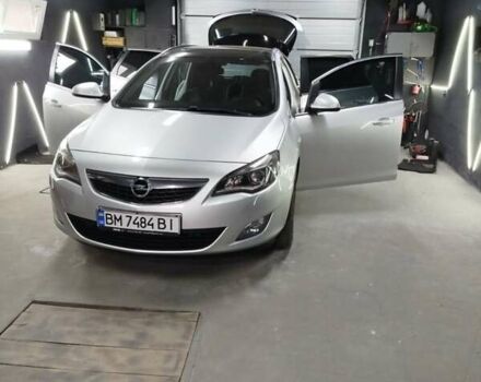 Сірий Опель Астра, об'ємом двигуна 2 л та пробігом 250 тис. км за 9200 $, фото 5 на Automoto.ua