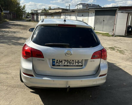 Опель Астра 2012 в Малине на Automoto.ua Серый Опель Астра, объемом двигателя 1.69 л и пробегом 235 тыс. км за 7600 $, фото 6 на Automoto.ua