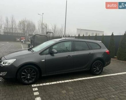 Серый Опель Астра, объемом двигателя 1.69 л и пробегом 241 тыс. км за 5900 $, фото 4 на Automoto.ua