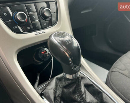 Серый Опель Астра, объемом двигателя 1.69 л и пробегом 243 тыс. км за 7500 $, фото 13 на Automoto.ua