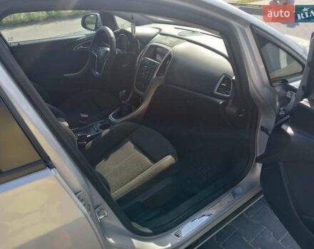 Сірий Опель Астра, об'ємом двигуна 1.7 л та пробігом 231 тис. км за 7950 $, фото 1 на Automoto.ua