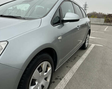 Серый Опель Астра, объемом двигателя 1.69 л и пробегом 178 тыс. км за 6200 $, фото 2 на Automoto.ua