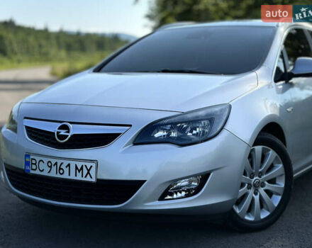 Сірий Опель Астра, об'ємом двигуна 1.7 л та пробігом 272 тис. км за 7100 $, фото 4 на Automoto.ua