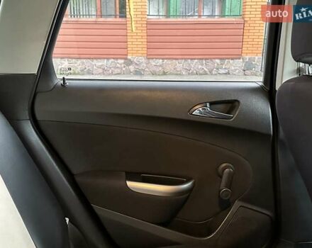 Серый Опель Астра, объемом двигателя 1.3 л и пробегом 220 тыс. км за 7100 $, фото 29 на Automoto.ua