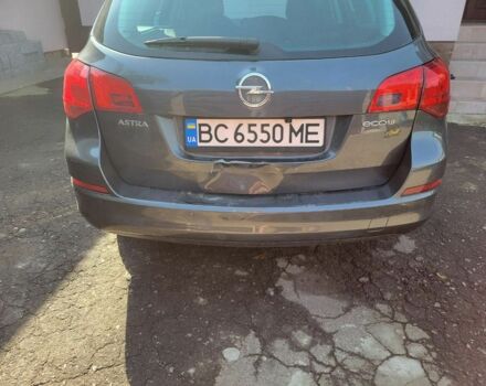 Серый Опель Астра, объемом двигателя 1.7 л и пробегом 200 тыс. км за 7000 $, фото 1 на Automoto.ua