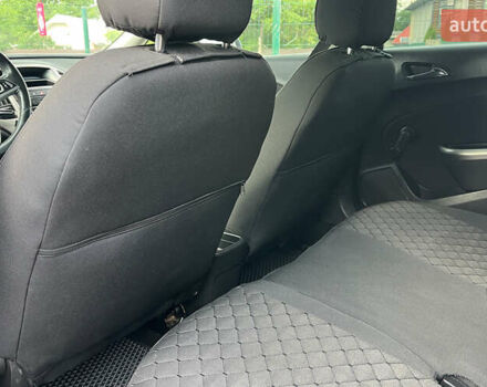 Серый Опель Астра, объемом двигателя 1.69 л и пробегом 243 тыс. км за 7500 $, фото 18 на Automoto.ua