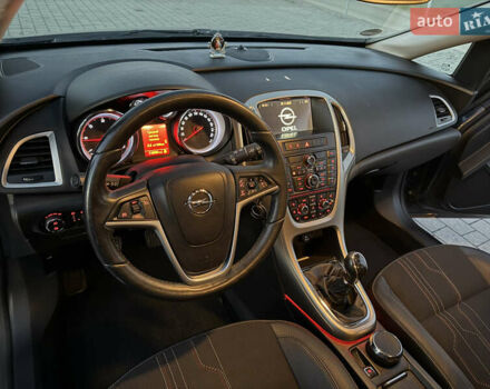 Серый Опель Астра, объемом двигателя 1.7 л и пробегом 215 тыс. км за 7350 $, фото 38 на Automoto.ua