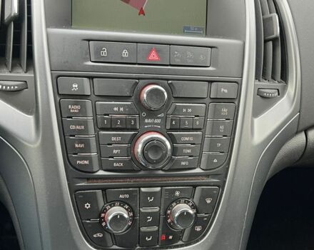 Серый Опель Астра, объемом двигателя 1.7 л и пробегом 288 тыс. км за 2937 $, фото 4 на Automoto.ua