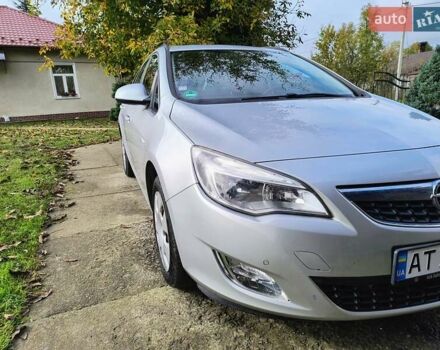Опель Астра 2012 в Калуше на Automoto.ua Серый Опель Астра, объемом двигателя 1.7 л и пробегом 193 тыс. км за 7400 $, фото 13 на Automoto.ua