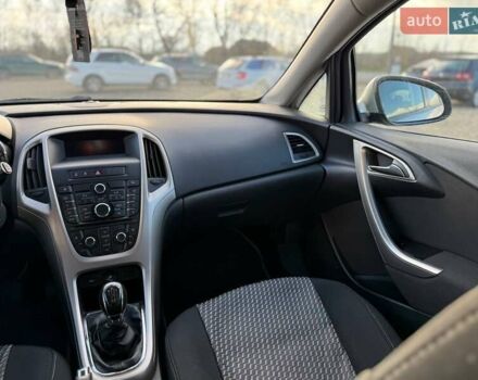 Серый Опель Астра, объемом двигателя 1.69 л и пробегом 208 тыс. км за 7699 $, фото 11 на Automoto.ua