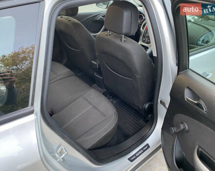 Серый Опель Астра, объемом двигателя 1.7 л и пробегом 248 тыс. км за 6999 $, фото 11 на Automoto.ua