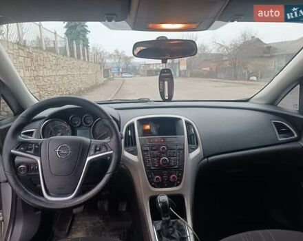 Сірий Опель Астра, об'ємом двигуна 1.69 л та пробігом 253 тис. км за 6999 $, фото 3 на Automoto.ua