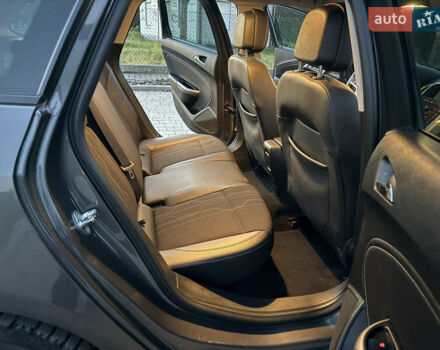 Серый Опель Астра, объемом двигателя 1.7 л и пробегом 215 тыс. км за 7350 $, фото 47 на Automoto.ua