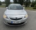 Серый Опель Астра, объемом двигателя 1.7 л и пробегом 227 тыс. км за 2550 $, фото 1 на Automoto.ua