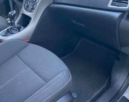 Сірий Опель Астра, об'ємом двигуна 1.7 л та пробігом 245 тис. км за 7000 $, фото 11 на Automoto.ua