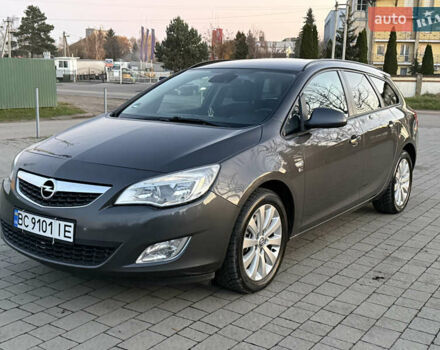 Серый Опель Астра, объемом двигателя 1.7 л и пробегом 215 тыс. км за 7350 $, фото 15 на Automoto.ua