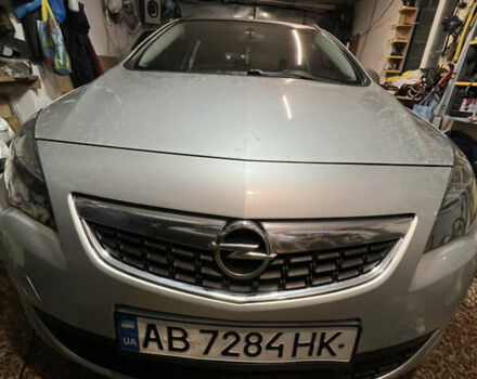 Серый Опель Астра, объемом двигателя 1.7 л и пробегом 255 тыс. км за 6200 $, фото 28 на Automoto.ua