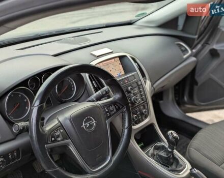 Опель Астра 2012 в Черкассах на Automoto.ua Серый Опель Астра, объемом двигателя 1.7 л и пробегом 236 тыс. км за 7499 $, фото 21 на Automoto.ua