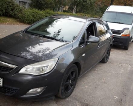 Серый Опель Астра, объемом двигателя 1.2 л и пробегом 343 тыс. км за 6500 $, фото 5 на Automoto.ua