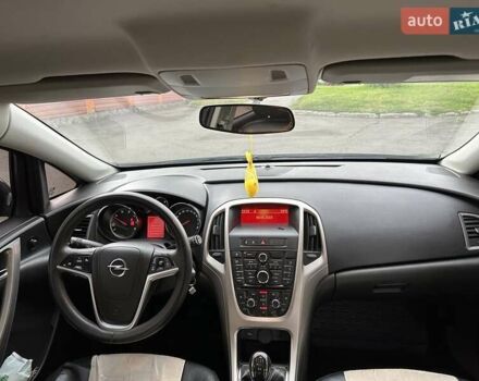 Серый Опель Астра, объемом двигателя 1.3 л и пробегом 220 тыс. км за 7100 $, фото 52 на Automoto.ua