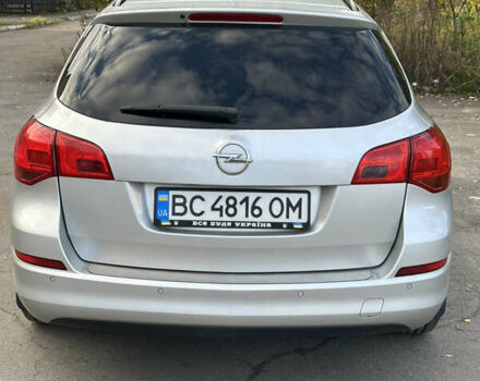 Опель Астра 2012 в Жовкве на Automoto.ua Серый Опель Астра, объемом двигателя 1.7 л и пробегом 301 тыс. км за 6800 $, фото 2 на Automoto.ua