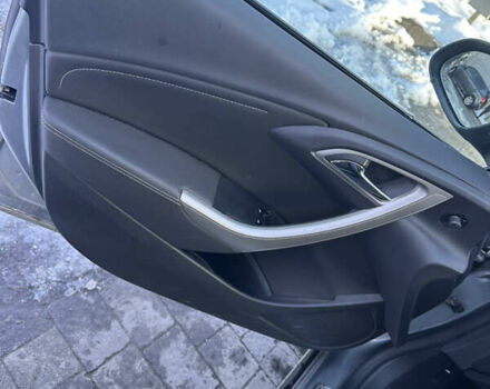 Серый Опель Астра, объемом двигателя 1.69 л и пробегом 180 тыс. км за 7500 $, фото 19 на Automoto.ua