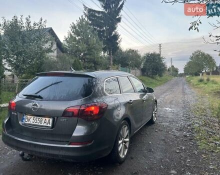Серый Опель Астра, объемом двигателя 1.6 л и пробегом 275 тыс. км за 7500 $, фото 1 на Automoto.ua
