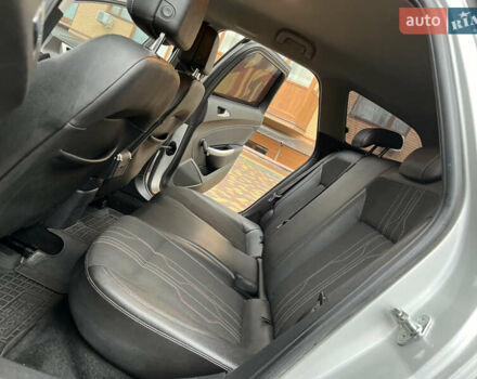 Серый Опель Астра, объемом двигателя 1.7 л и пробегом 257 тыс. км за 5850 $, фото 31 на Automoto.ua