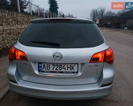 Сірий Опель Астра, об'ємом двигуна 1.69 л та пробігом 253 тис. км за 6999 $, фото 2 на Automoto.ua
