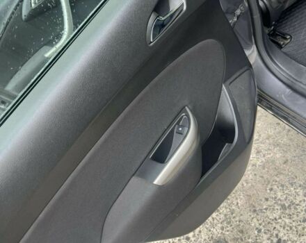 Серый Опель Астра, объемом двигателя 1.7 л и пробегом 200 тыс. км за 7000 $, фото 6 на Automoto.ua