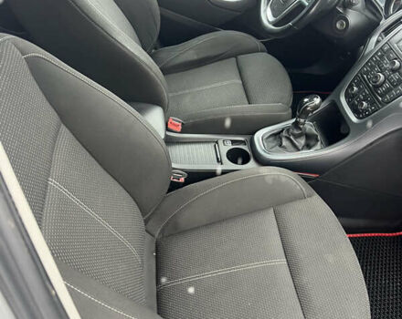 Серый Опель Астра, объемом двигателя 1.7 л и пробегом 282 тыс. км за 6100 $, фото 22 на Automoto.ua