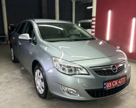 Серый Опель Астра, объемом двигателя 2 л и пробегом 215 тыс. км за 8200 $, фото 2 на Automoto.ua