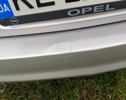 Сірий Опель Астра, об'ємом двигуна 1.7 л та пробігом 300 тис. км за 6200 $, фото 9 на Automoto.ua