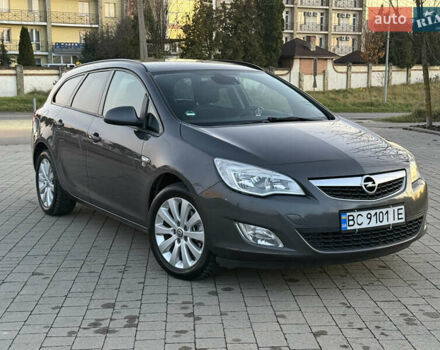 Серый Опель Астра, объемом двигателя 1.7 л и пробегом 215 тыс. км за 7350 $, фото 8 на Automoto.ua