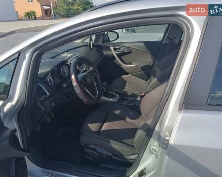 Сірий Опель Астра, об'ємом двигуна 1.7 л та пробігом 231 тис. км за 7950 $, фото 5 на Automoto.ua