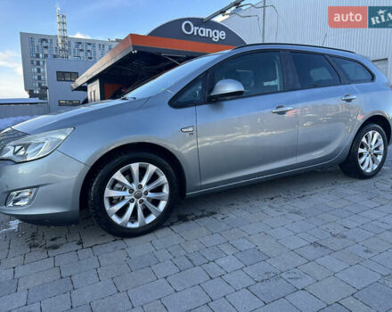 Серый Опель Астра, объемом двигателя 1.69 л и пробегом 180 тыс. км за 7500 $, фото 2 на Automoto.ua