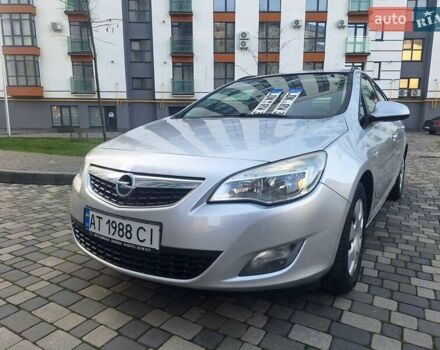 Серый Опель Астра, объемом двигателя 1.7 л и пробегом 270 тыс. км за 6750 $, фото 14 на Automoto.ua