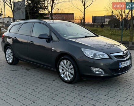 Серый Опель Астра, объемом двигателя 1.7 л и пробегом 215 тыс. км за 7350 $, фото 17 на Automoto.ua