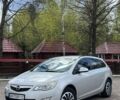 Серый Опель Астра, объемом двигателя 1.7 л и пробегом 265 тыс. км за 6200 $, фото 2 на Automoto.ua