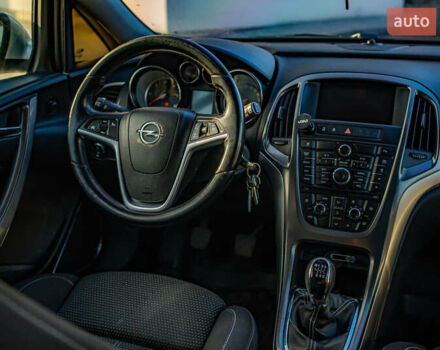 Сірий Опель Астра, об'ємом двигуна 1.7 л та пробігом 270 тис. км за 7500 $, фото 29 на Automoto.ua