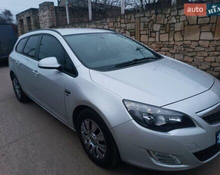 Сірий Опель Астра, об'ємом двигуна 1.69 л та пробігом 253 тис. км за 6999 $, фото 1 на Automoto.ua