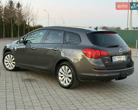 Серый Опель Астра, объемом двигателя 1.7 л и пробегом 215 тыс. км за 7350 $, фото 2 на Automoto.ua