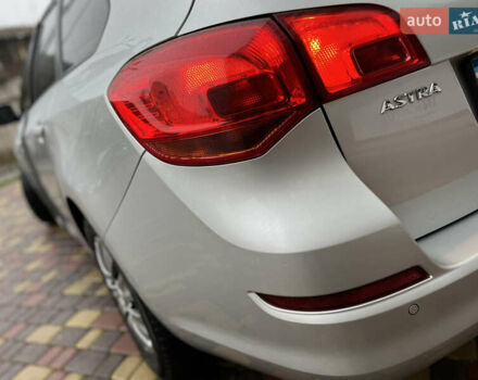 Серый Опель Астра, объемом двигателя 1.7 л и пробегом 257 тыс. км за 5850 $, фото 35 на Automoto.ua
