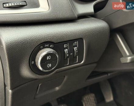 Серый Опель Астра, объемом двигателя 1.7 л и пробегом 245 тыс. км за 5700 $, фото 19 на Automoto.ua