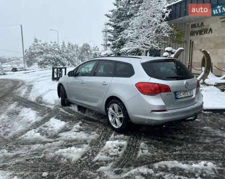 Серый Опель Астра, объемом двигателя 1.7 л и пробегом 282 тыс. км за 6100 $, фото 3 на Automoto.ua