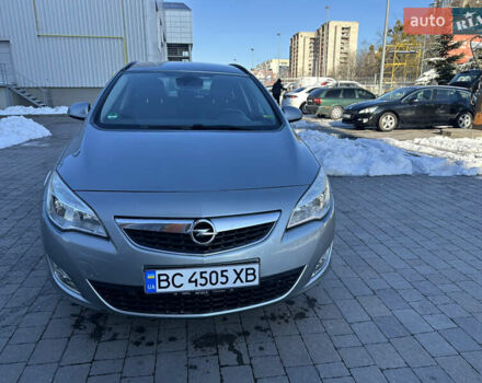 Серый Опель Астра, объемом двигателя 1.69 л и пробегом 180 тыс. км за 7500 $, фото 4 на Automoto.ua